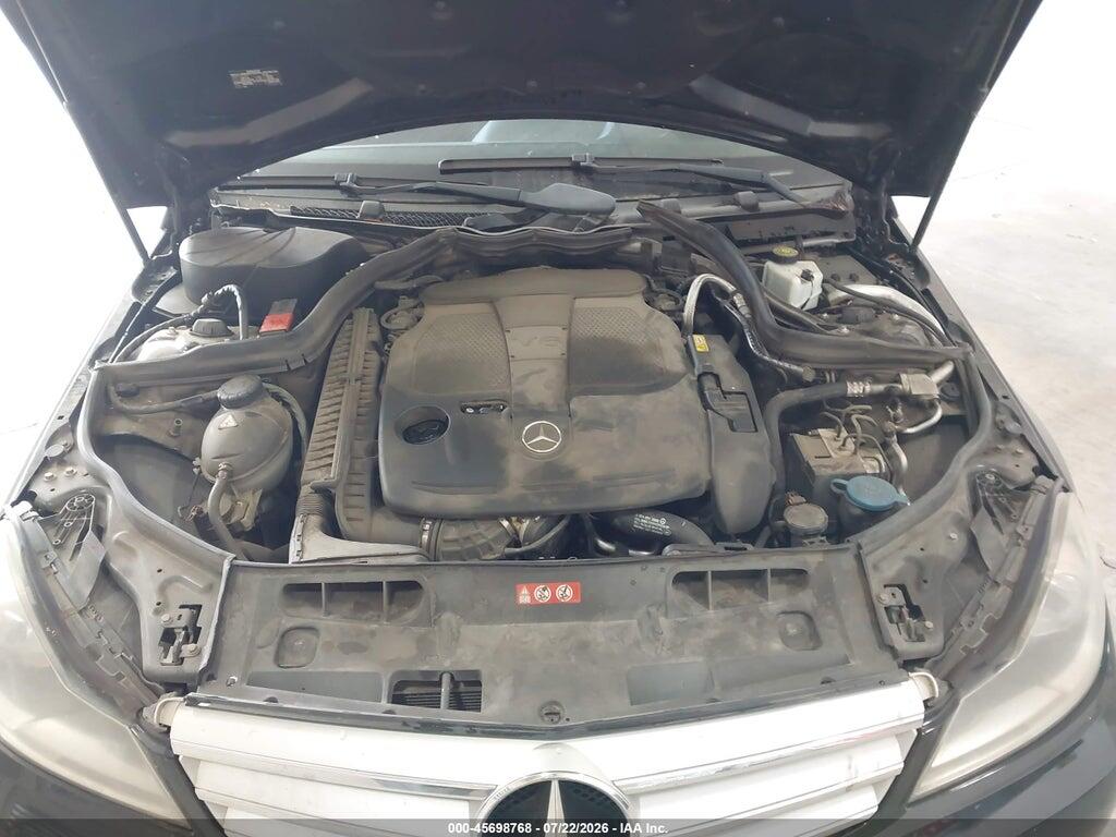WDDGF8AB2DR244302 2013 MERCEDES-BENZ C 300 photo no. 10