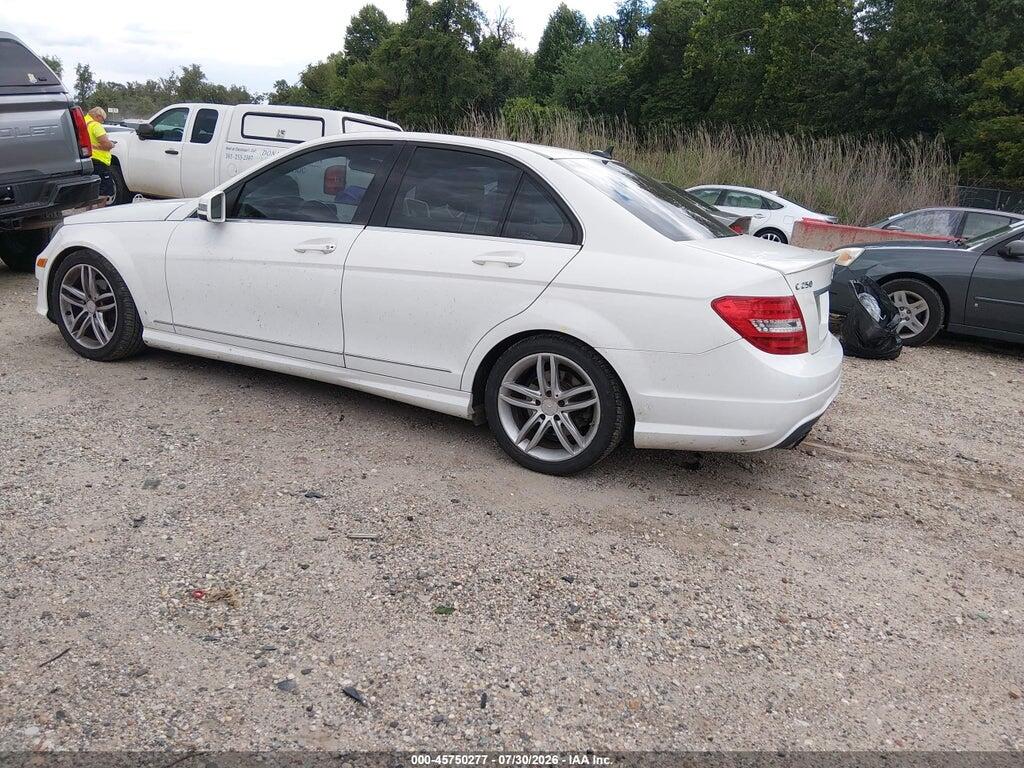 WDDGF4HB6DR276135 2013 MERCEDES-BENZ C 250 photo no. 3