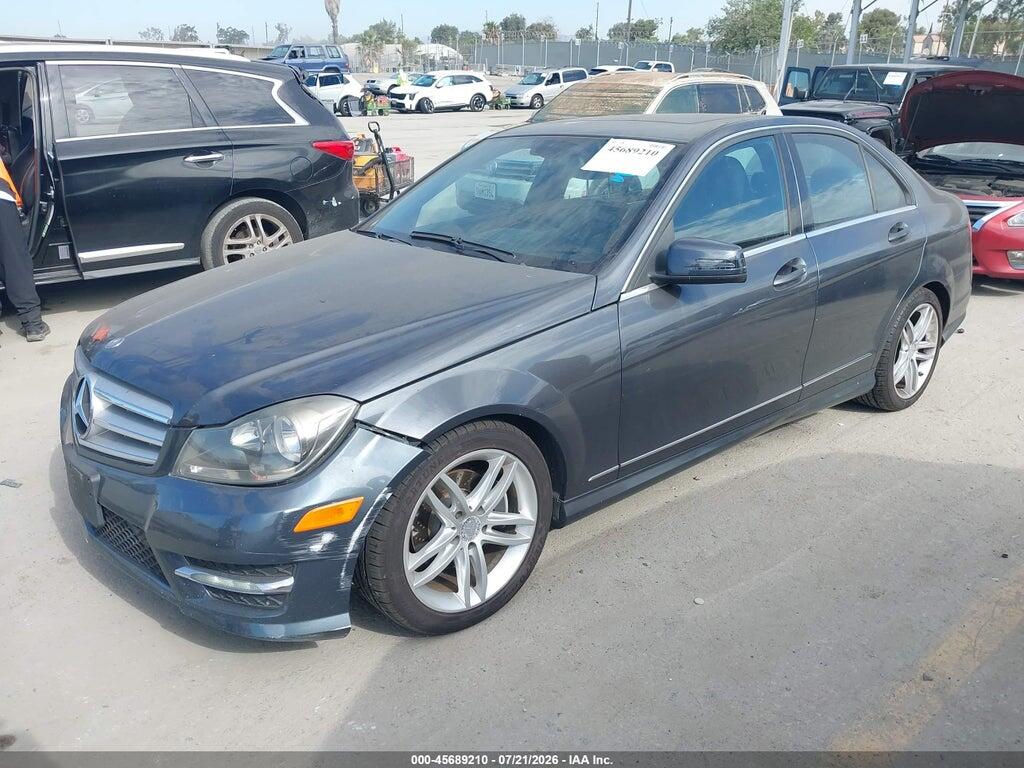 WDDGF4HB3DR269935 2013 MERCEDES-BENZ C 250 photo no. 2