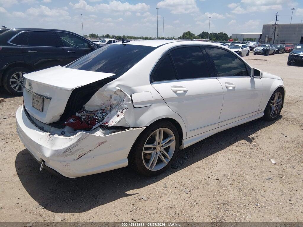 WDDGF4HB2DR251412 2013 MERCEDES-BENZ C 250 photo no. 4