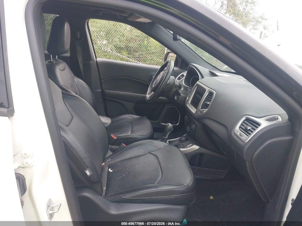 3C4NJDCB9LT119261 2020 JEEP COMPASS photo no. 5