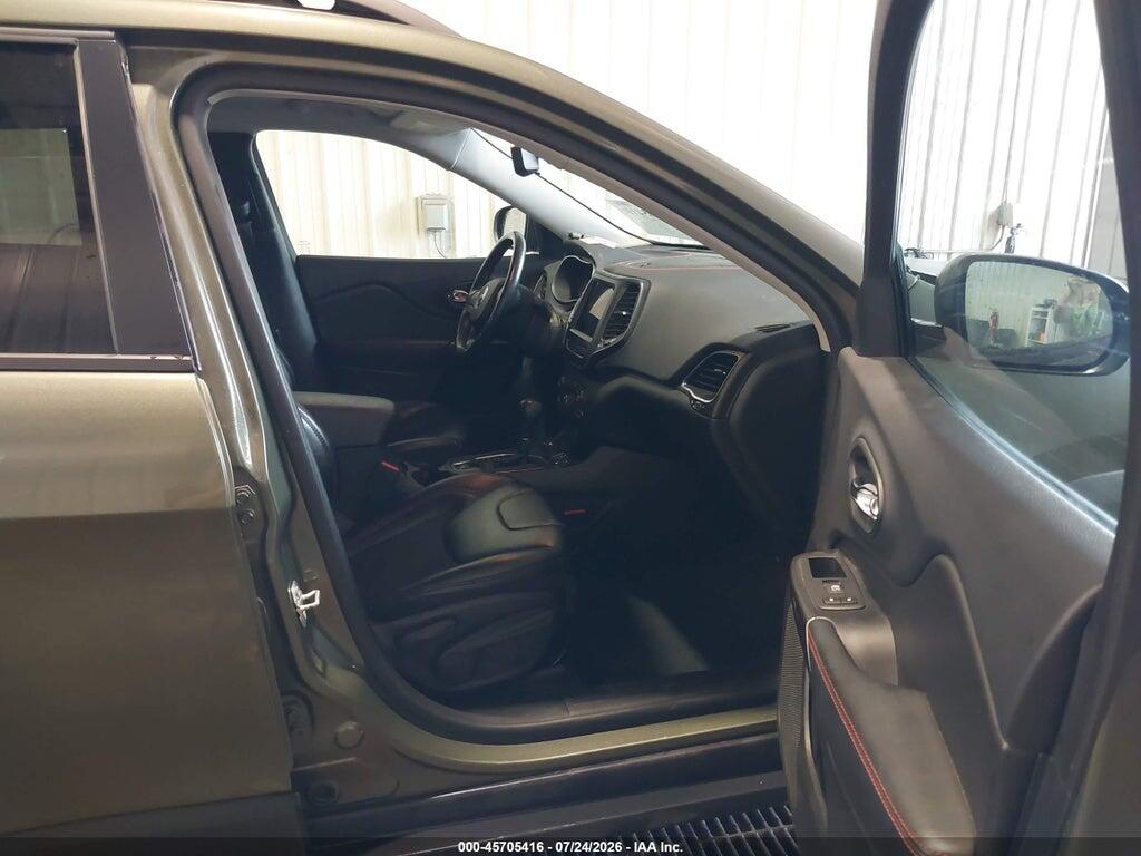 1C4PJMBX4LD573140 2020 JEEP CHEROKEE photo no. 5