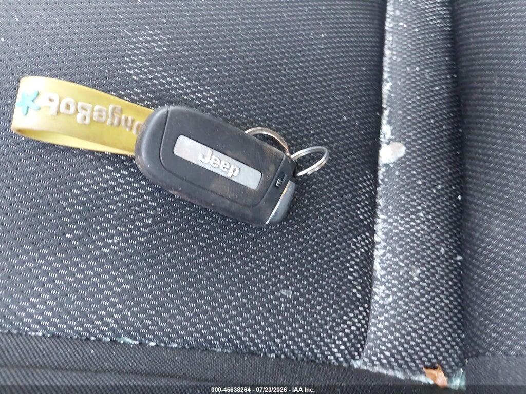 ZACCJBBT0FPC28127 2015 JEEP RENEGADE photo no. 11
