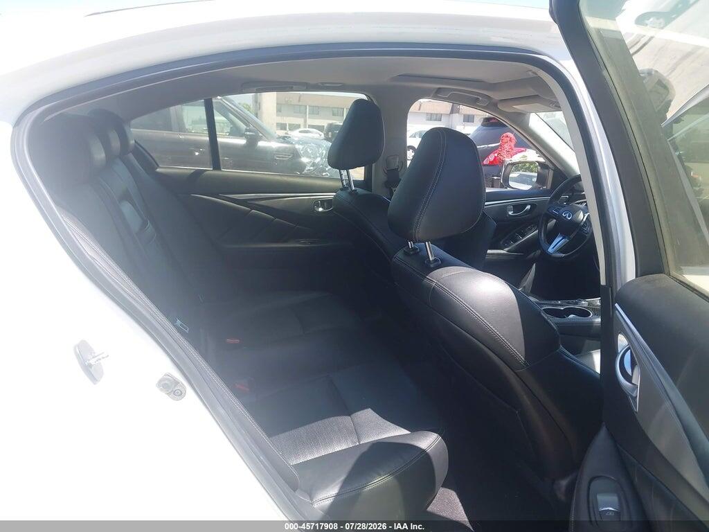 JN1EV7APXJM360885 2018 INFINITI Q50 photo no. 8