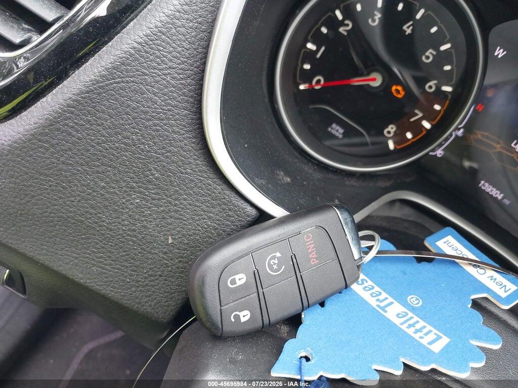 3C4NJCCBXLT218536 2020 JEEP COMPASS photo no. 11