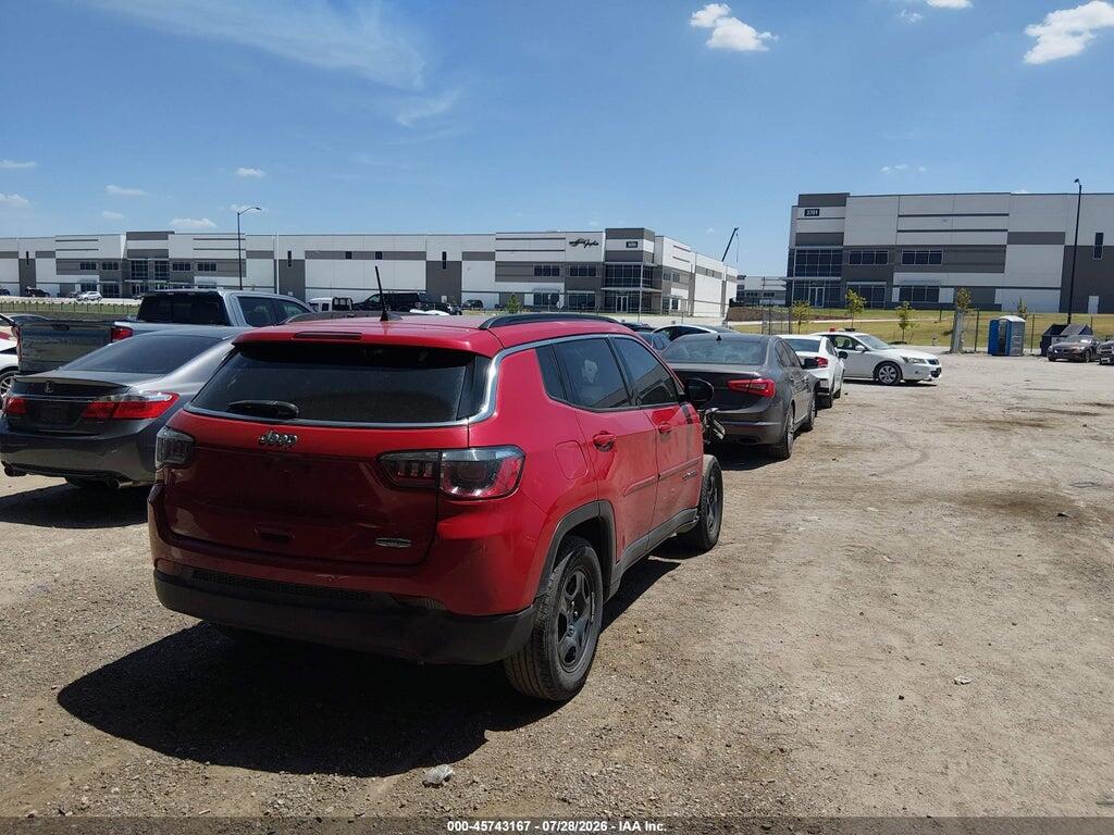 3C4NJCBB8LT231254 2020 JEEP COMPASS photo no. 4
