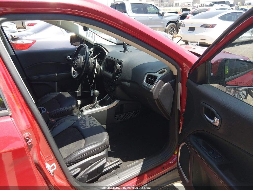 3C4NJCBB8LT231254 2020 JEEP COMPASS photo no. 5