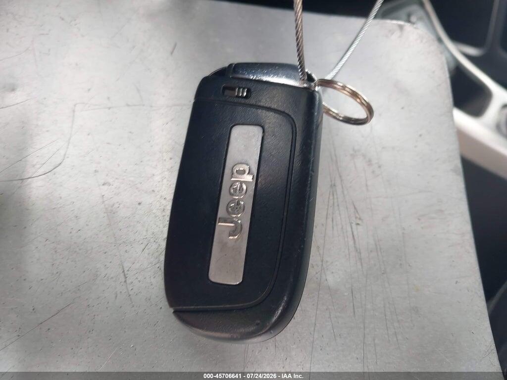 3C4NJDBB7LT205279 2020 JEEP COMPASS photo no. 11