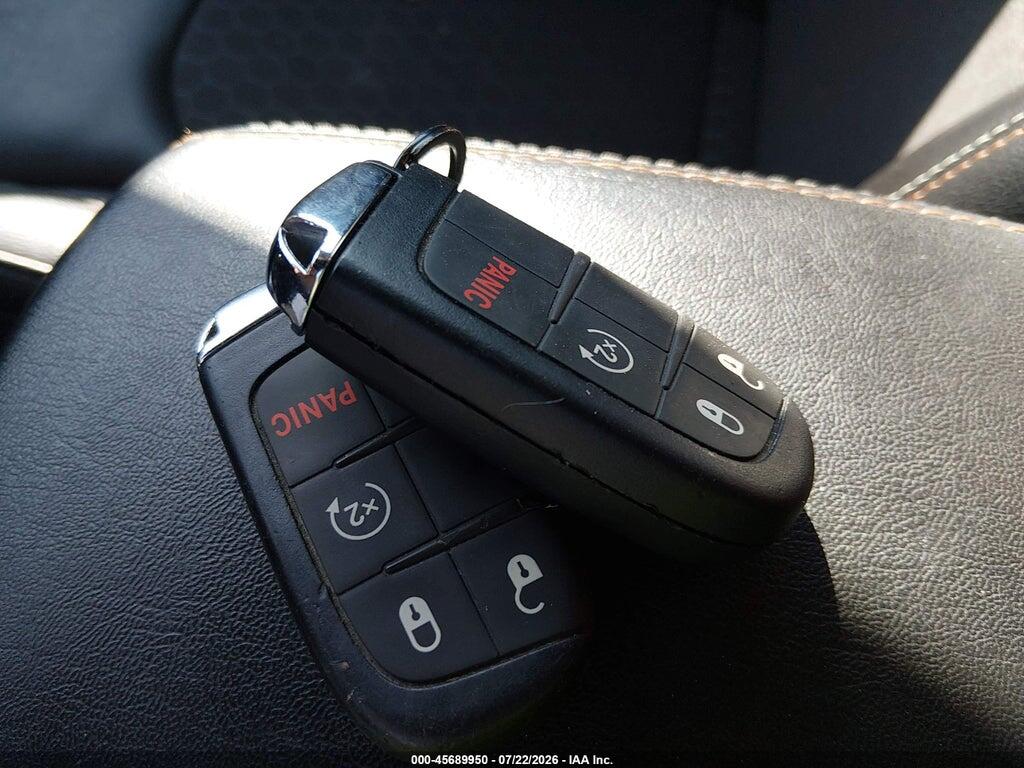3C4NJDBB3LT115952 2020 JEEP COMPASS photo no. 11