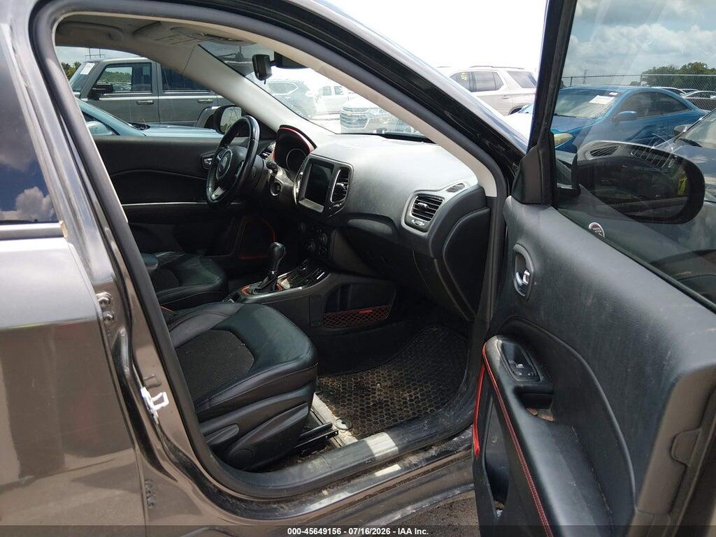 3C4NJDDB0LT207680 2020 JEEP COMPASS photo no. 5