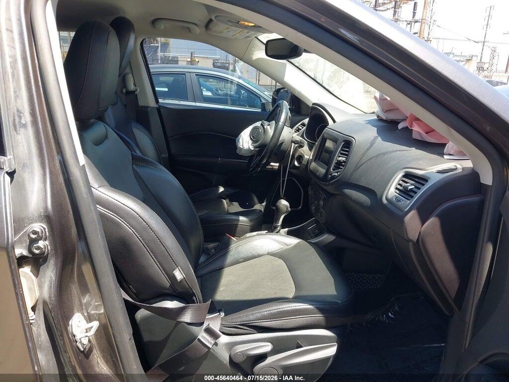 3C4NJCBB2LT133711 2020 JEEP COMPASS photo no. 5