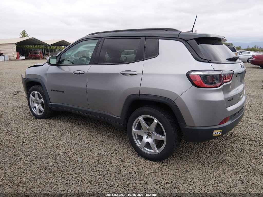 3C4NJDBB1LT258477 2020 JEEP COMPASS photo no. 3