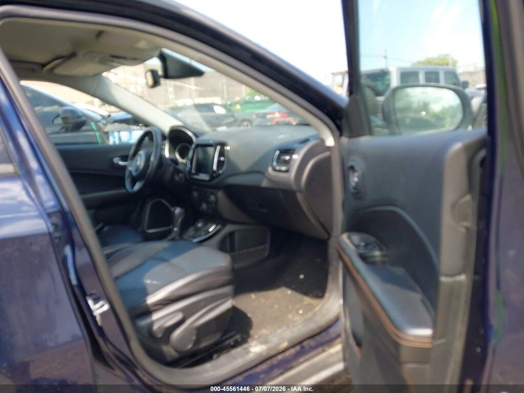 3C4NJDCB3LT204581 2020 JEEP COMPASS photo no. 5