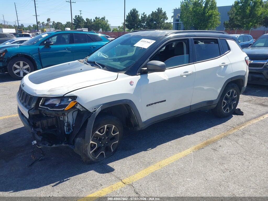 3C4NJDDB8LT177196 2020 JEEP COMPASS photo no. 2