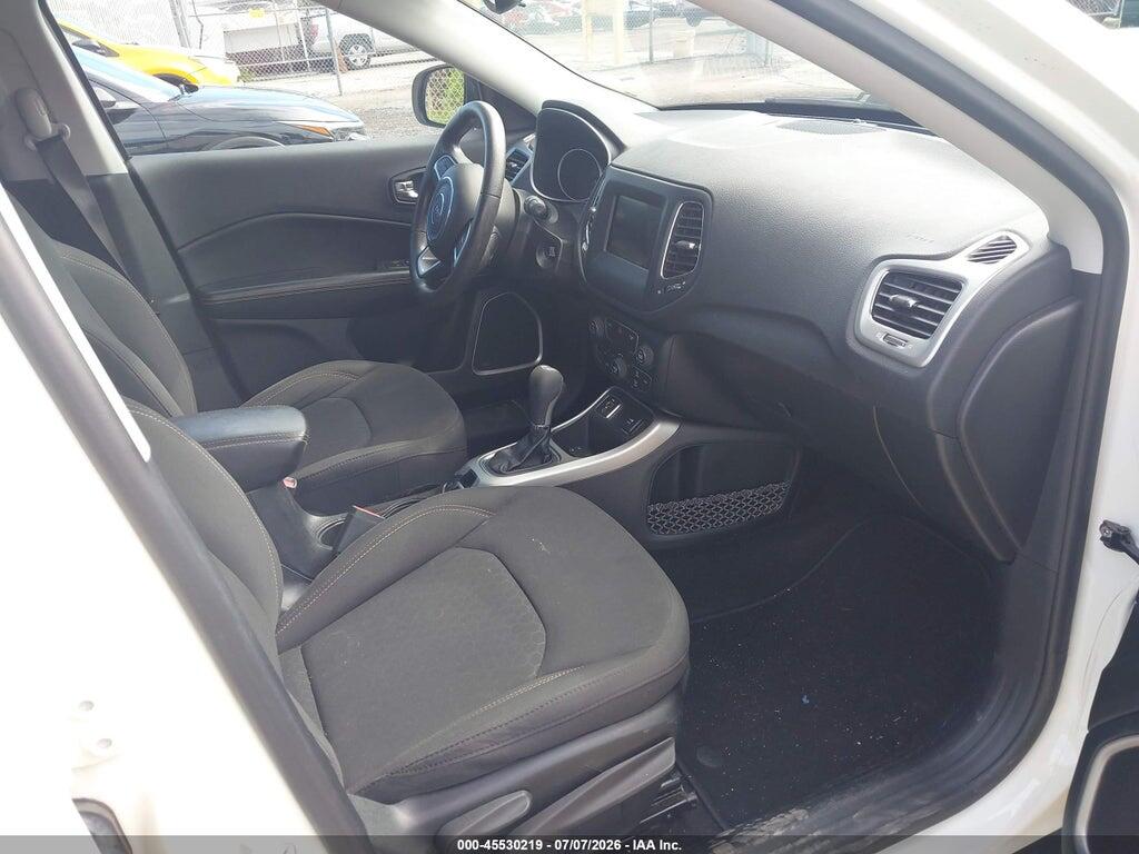 3C4NJCAB4LT121688 2020 JEEP COMPASS photo no. 5