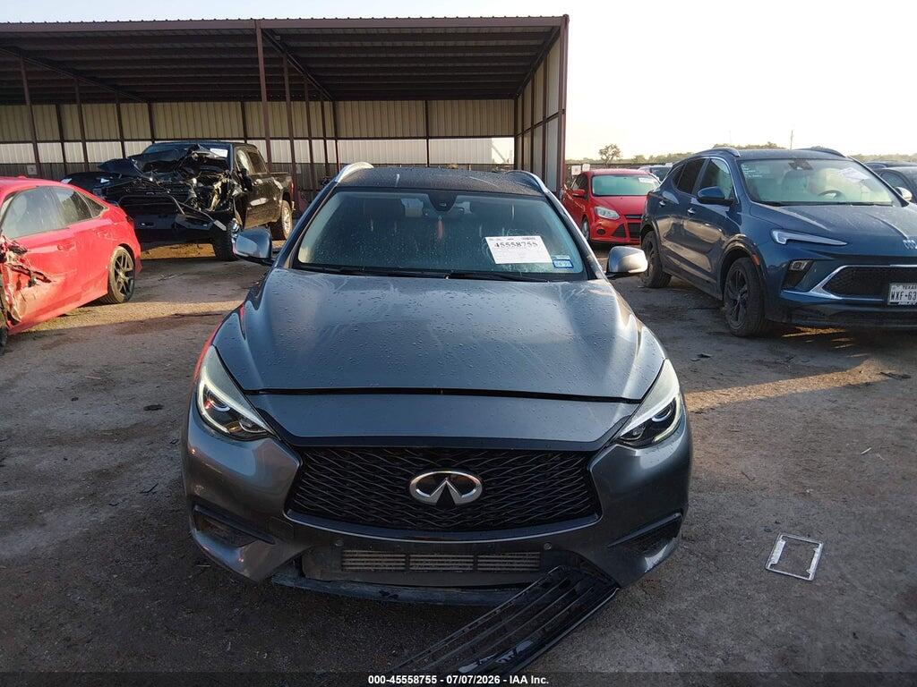 SJKCH5CP7KA011356 2019 INFINITI QX30 photo no. 11