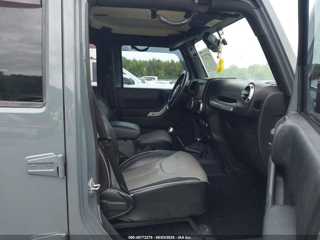 1C4BJWEG2FL734967 2015 JEEP WRANGLER UNLIMITED photo no. 5