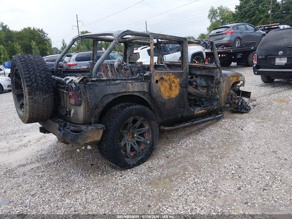 1C4BJWDG4FL668388 2015 JEEP WRANGLER UNLIMITED photo no. 4