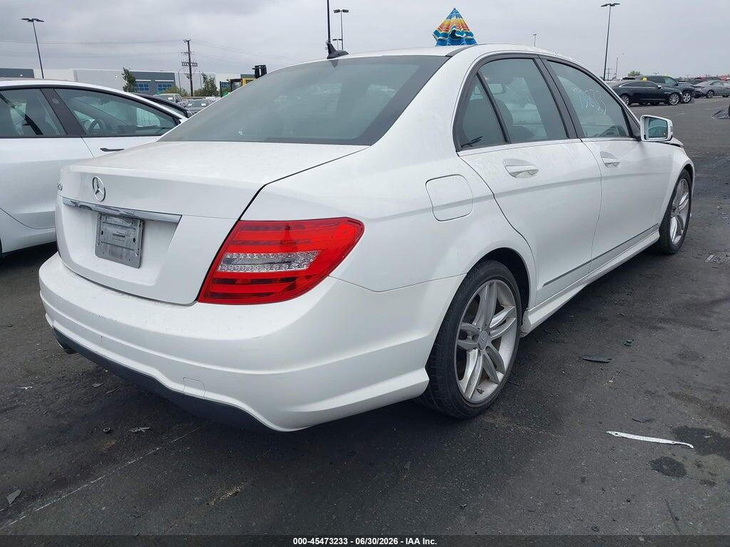 WDDGF4HB4DR266932 2013 MERCEDES-BENZ C 250 photo no. 4