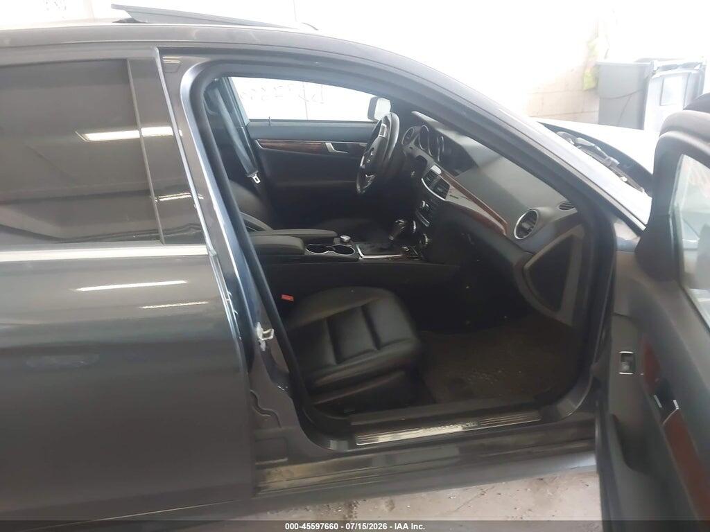 WDDGF8AB8DR245325 2013 MERCEDES-BENZ C 300 photo no. 5