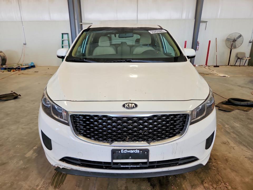 2017 KIA SEDONA LX — Фото 5 из 13