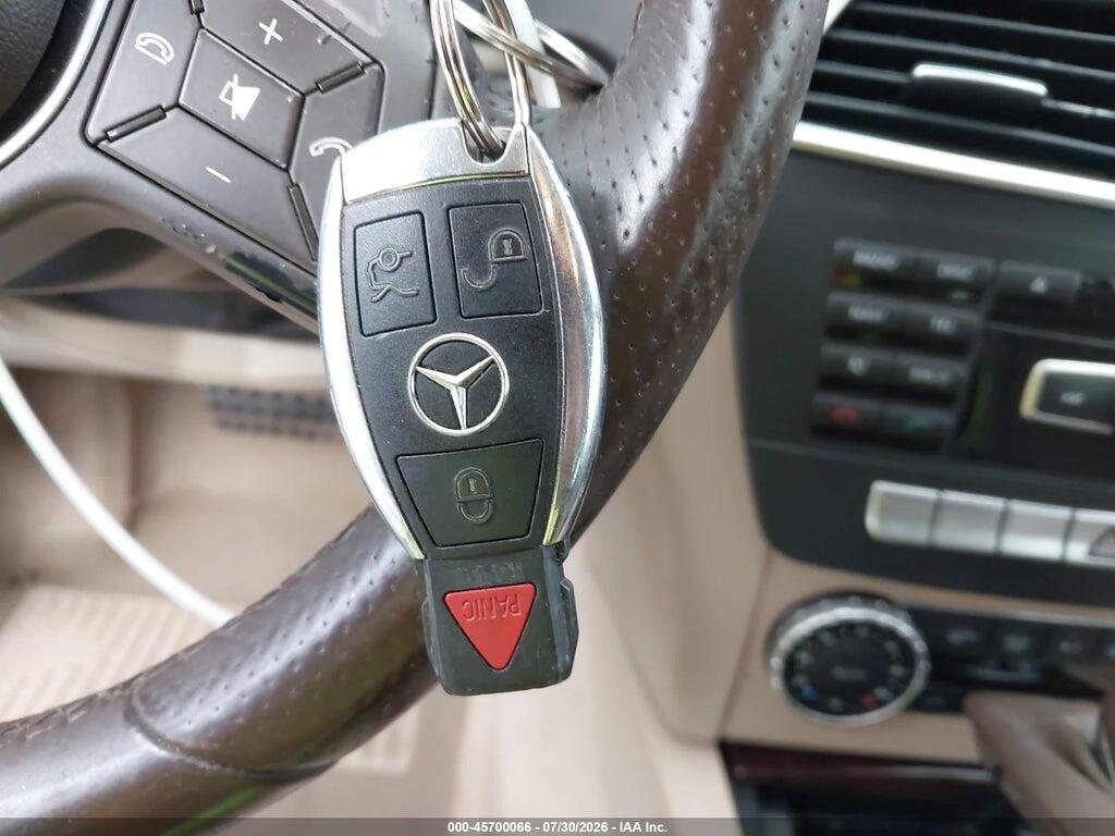 WDDGF8AB8DA806606 2013 MERCEDES-BENZ C 300 photo no. 11