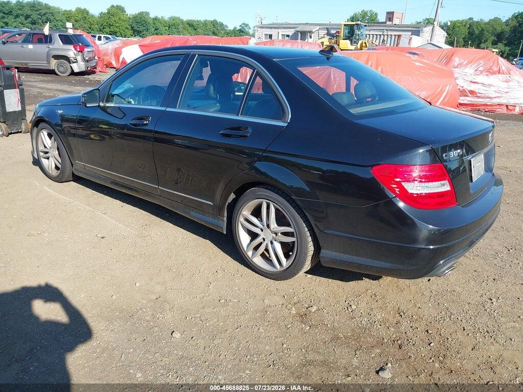 WDDGF8AB0DR284393 2013 MERCEDES-BENZ C 300 photo no. 3