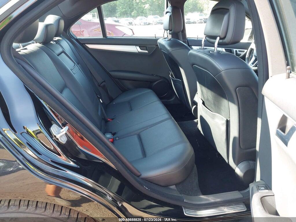 WDDGF8AB0DR284393 2013 MERCEDES-BENZ C 300 photo no. 8