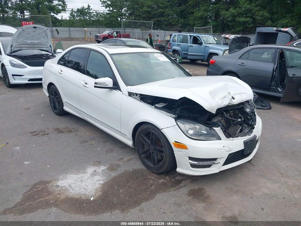WDDGF8AB1DR271281 2013 MERCEDES-BENZ C 300 photo no. 1