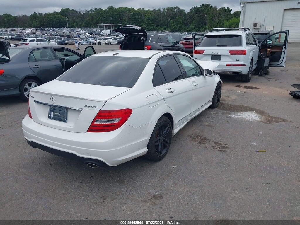 WDDGF8AB1DR271281 2013 MERCEDES-BENZ C 300 photo no. 4