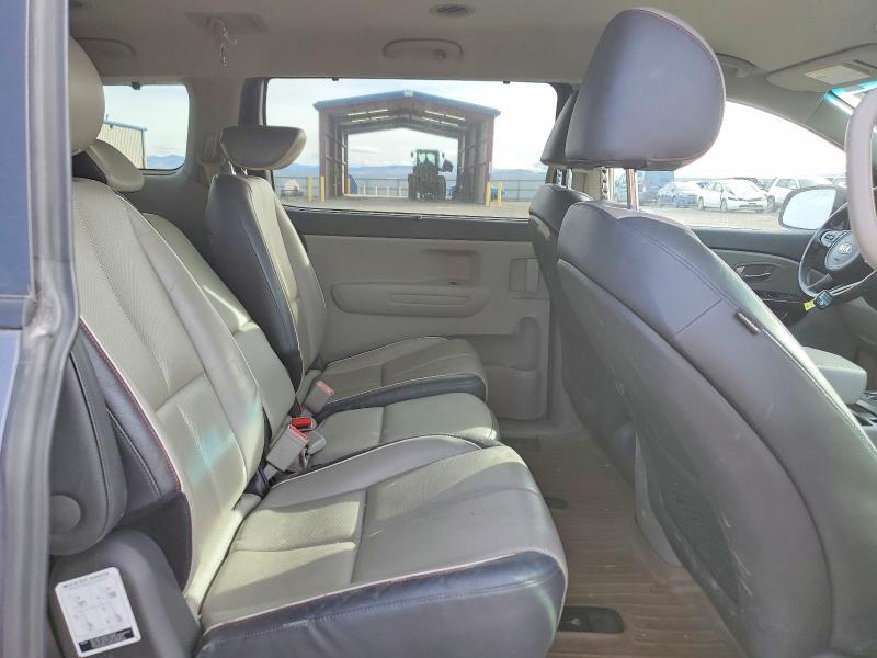 2017 KIA SEDONA LX — Фото 11 из 13