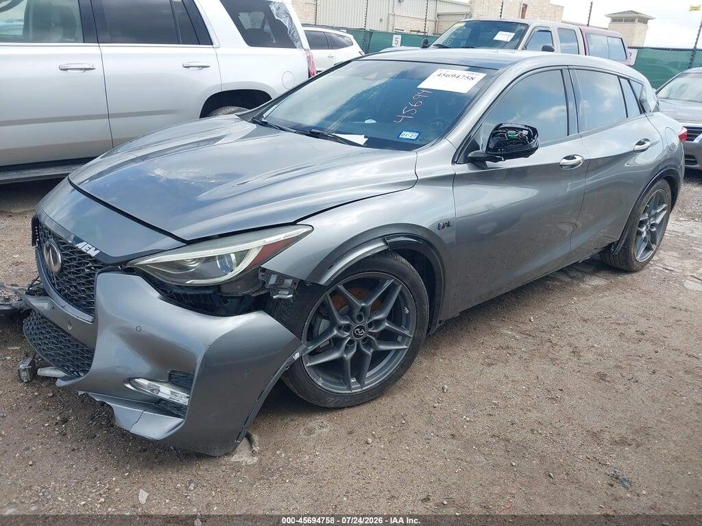 SJKCH5CP0JA043984 2018 INFINITI QX30 photo no. 2