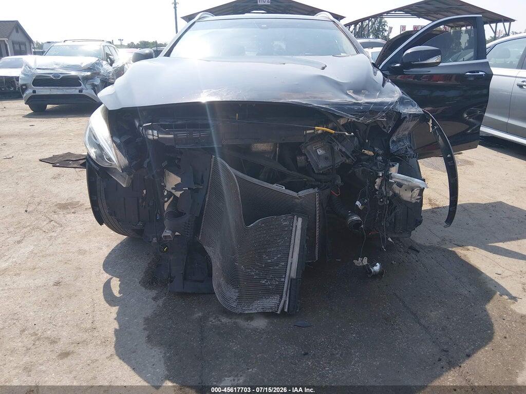 SJKCH5CR8JA045211 2018 INFINITI QX30 photo no. 6
