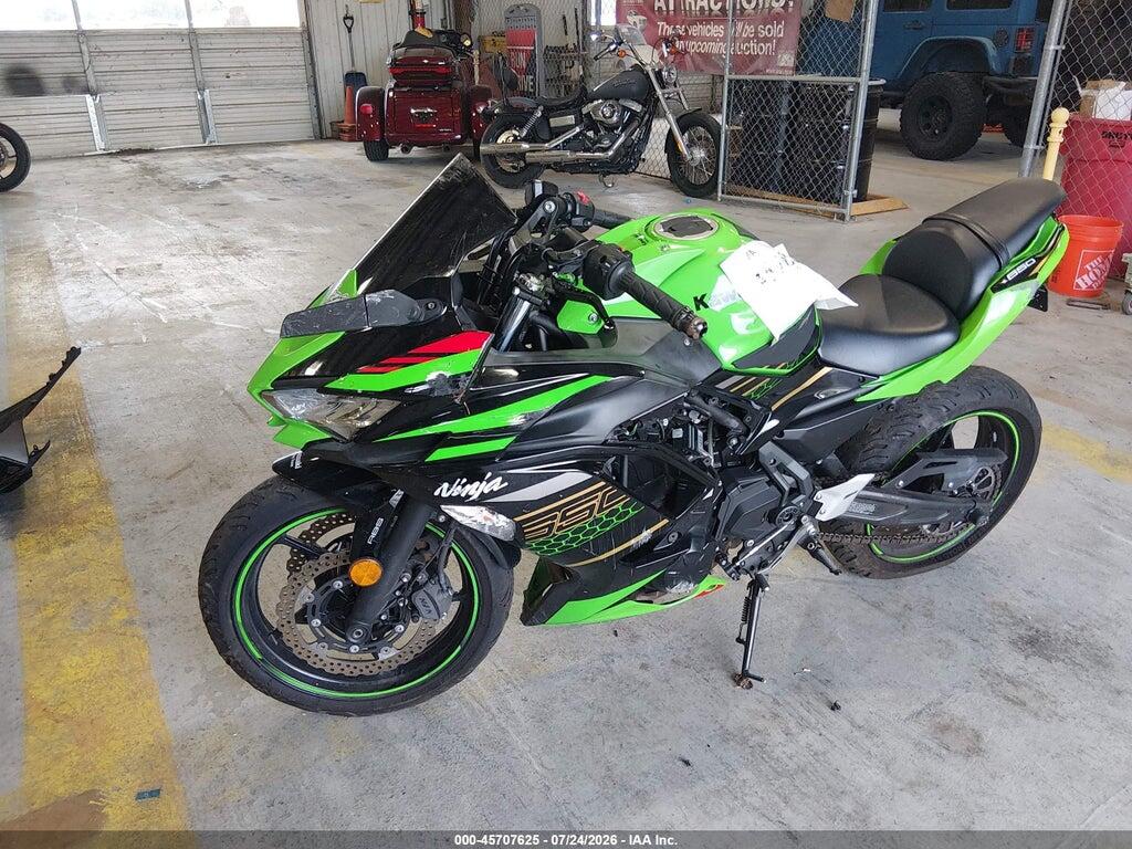 ML5EXEM15LDA07991 2020 KAWASAKI EX650 photo no. 2