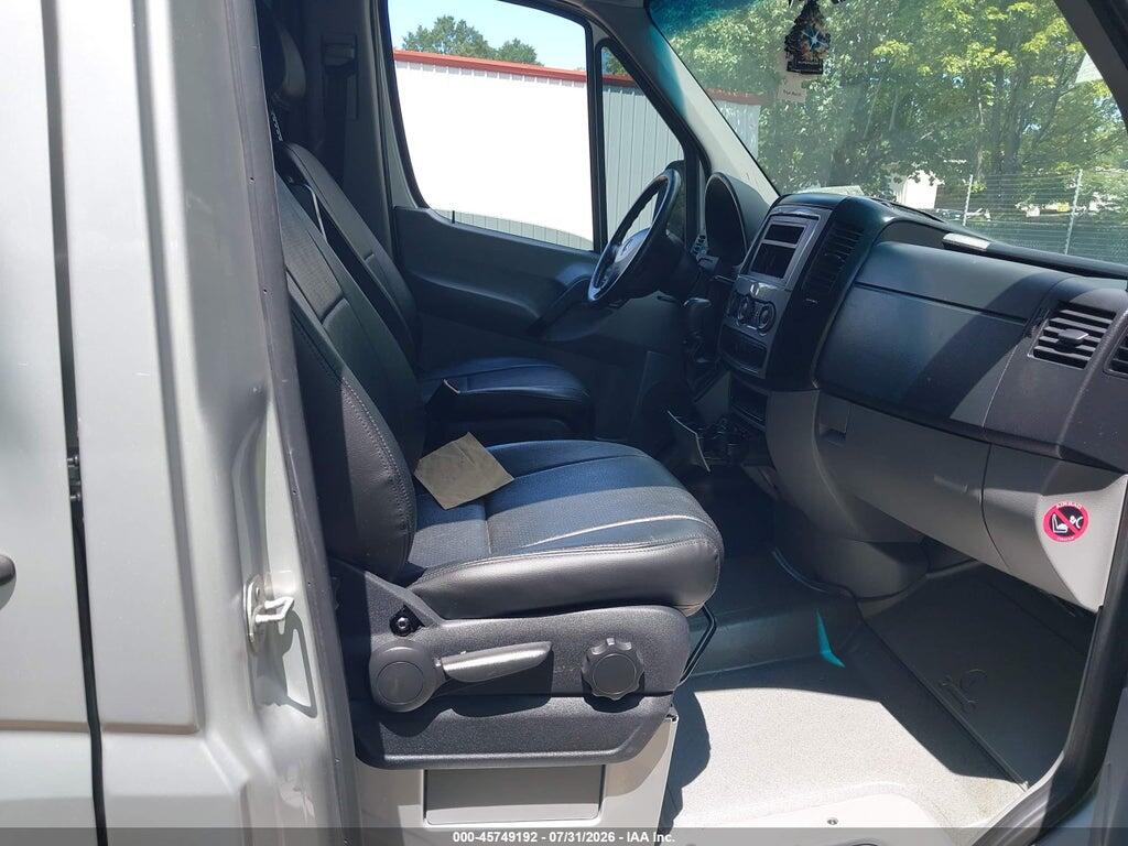 WDZPE7CC8D5745005 2013 MERCEDES-BENZ SPRINTER 2500 photo no. 5