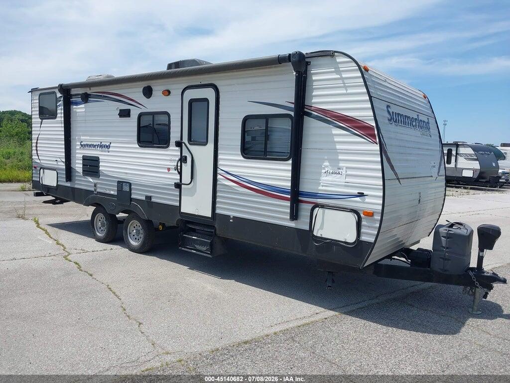 4YDT26725F3150322 2015 KEYSTONE SUMMERLAND 2670 BH photo no. 1
