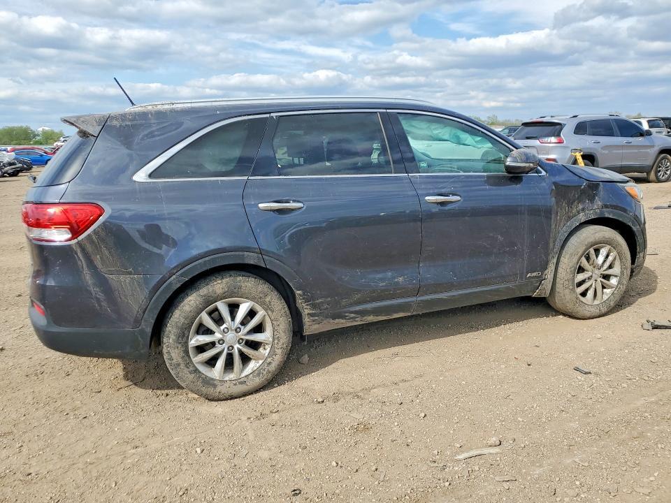 2017 KIA SORENTO LX — Фото 3 из 12