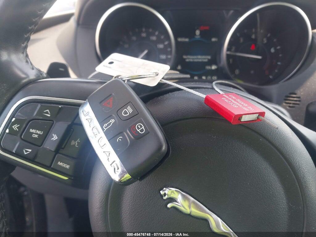 SADCJ2EV4JA270505 2018 JAGUAR F-PACE photo no. 11