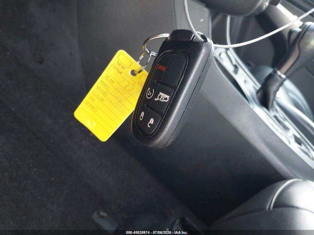 1C4PJLLN4KD222704 2019 JEEP CHEROKEE photo no. 11