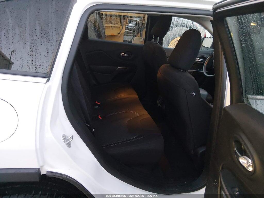 1C4PJMCB3KD464069 2019 JEEP CHEROKEE photo no. 8