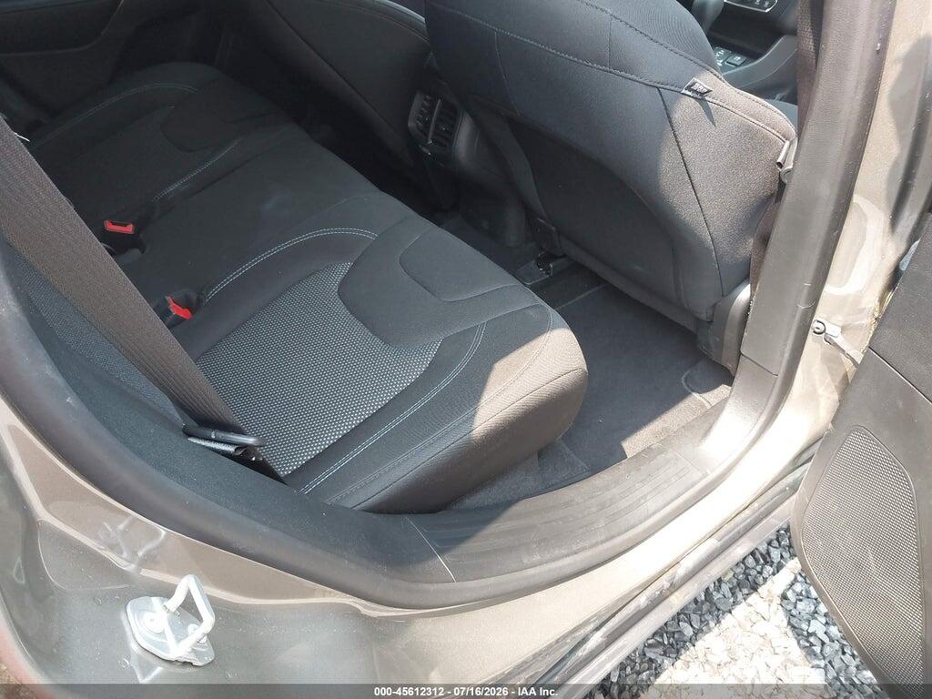 1C4PJMCB1KD343637 2019 JEEP CHEROKEE photo no. 7