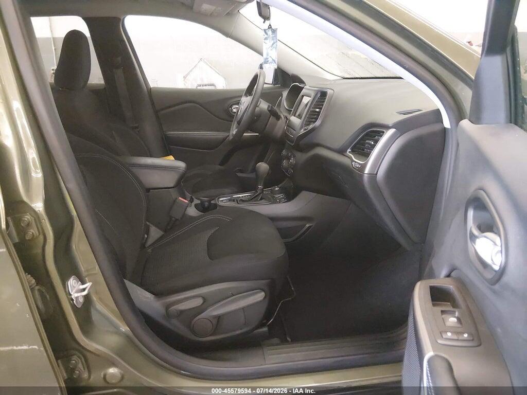 1C4PJMCB2KD343632 2019 JEEP CHEROKEE photo no. 5