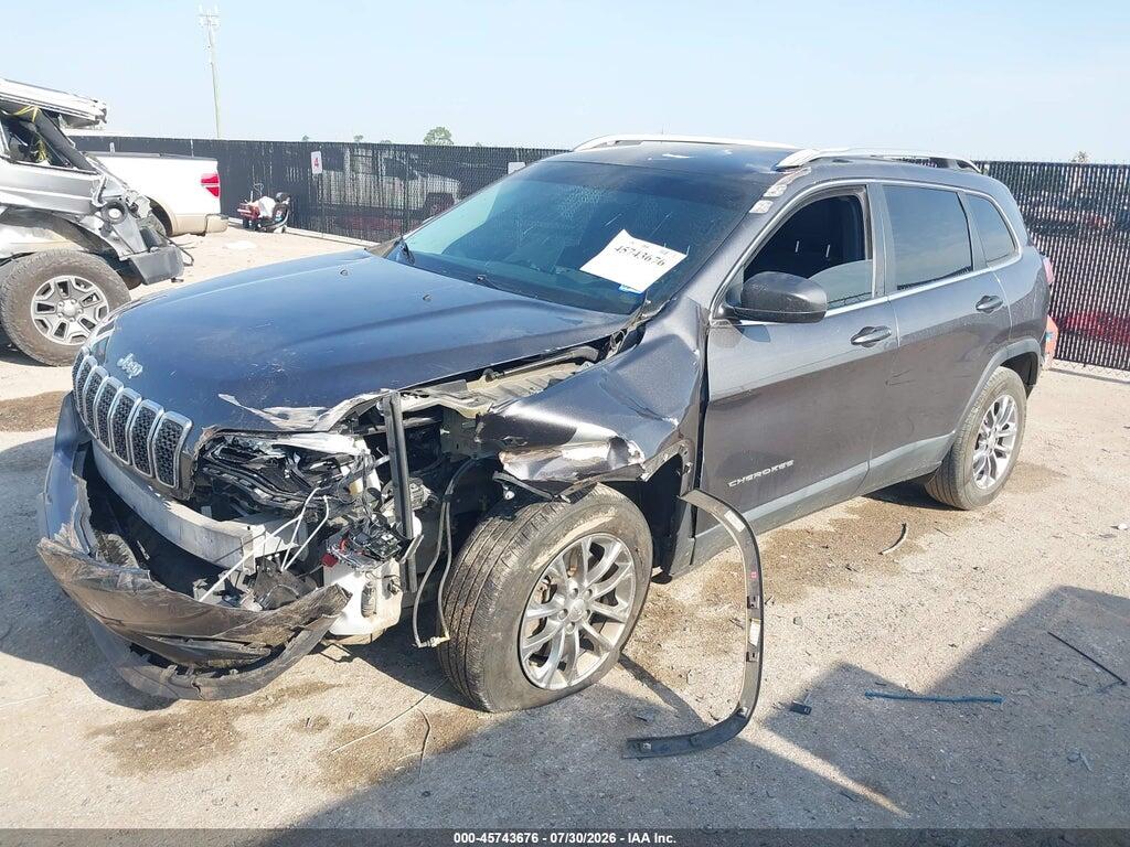 1C4PJMLB8KD194739 2019 JEEP CHEROKEE photo no. 2