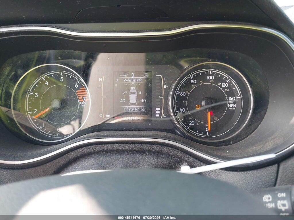 1C4PJMLB8KD194739 2019 JEEP CHEROKEE photo no. 7