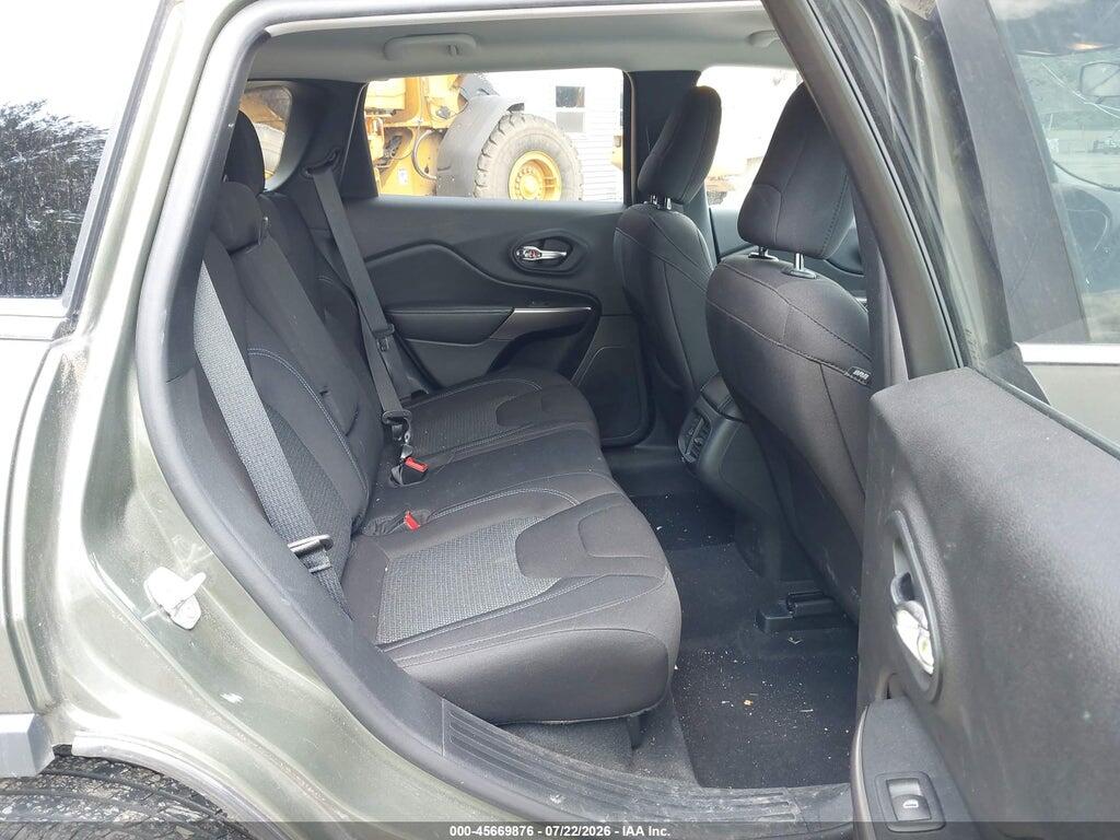 1C4PJMCX8KD471613 2019 JEEP CHEROKEE photo no. 8