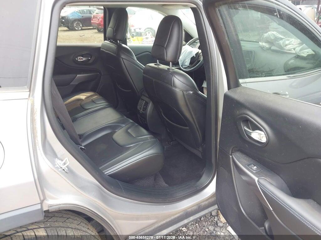 1C4PJMLX9KD138224 2019 JEEP CHEROKEE photo no. 8