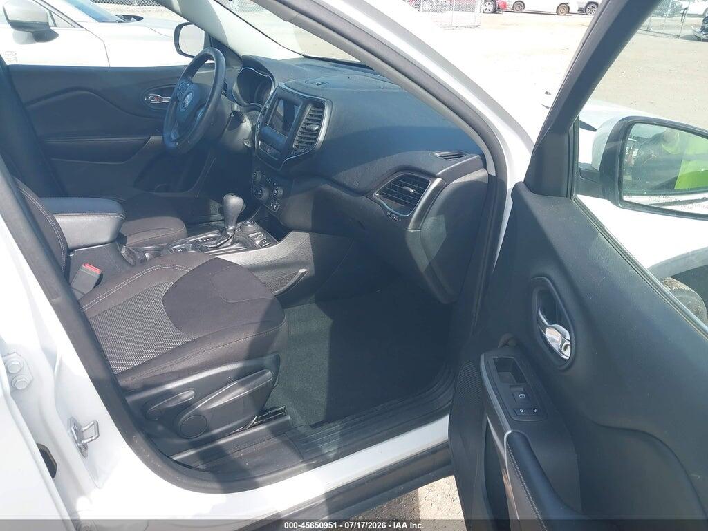 1C4PJMCB6KD288697 2019 JEEP CHEROKEE photo no. 5