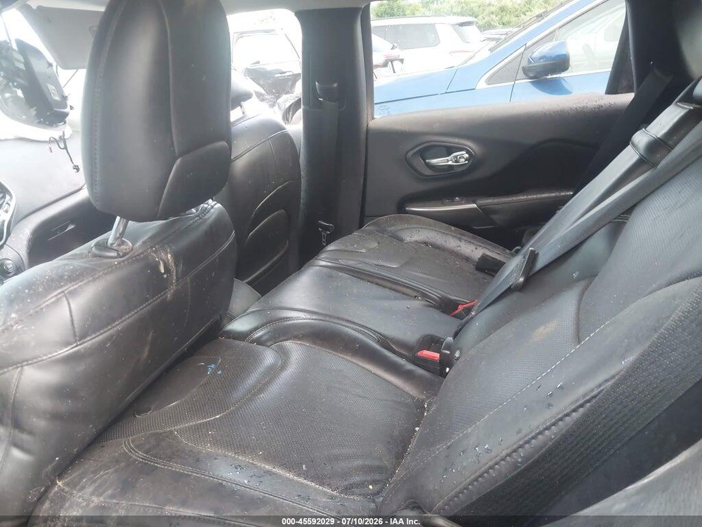 1C4PJLDB6KD109616 2019 JEEP CHEROKEE photo no. 8