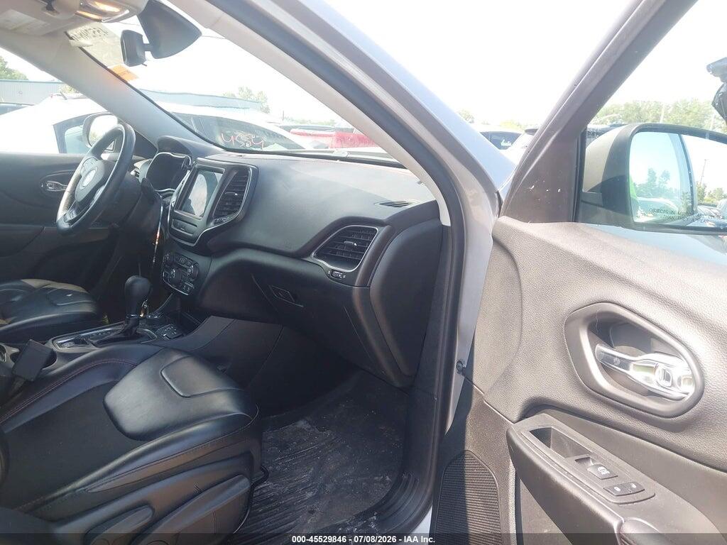 1C4PJMBX7KD235942 2019 JEEP CHEROKEE photo no. 5