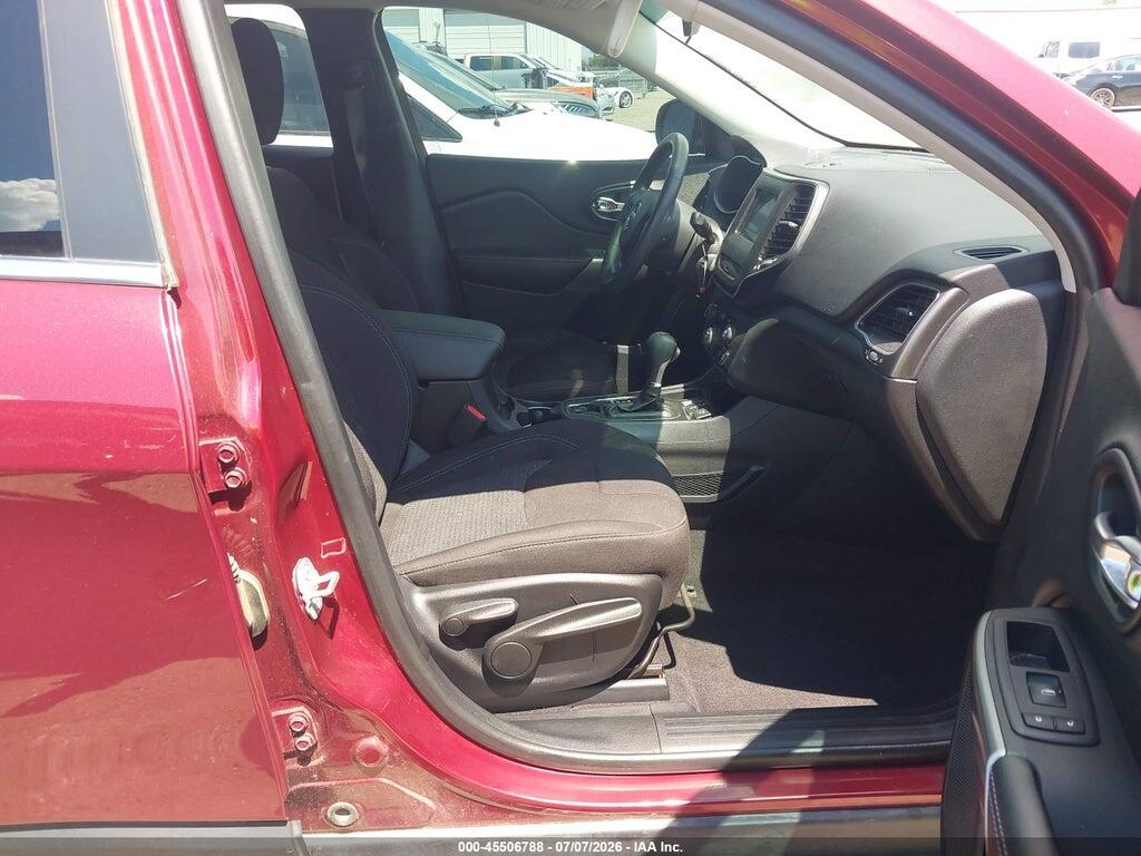 1C4PJLCBXKD160733 2019 JEEP CHEROKEE photo no. 5